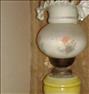 لوستر ، چراع قدیمی و تک